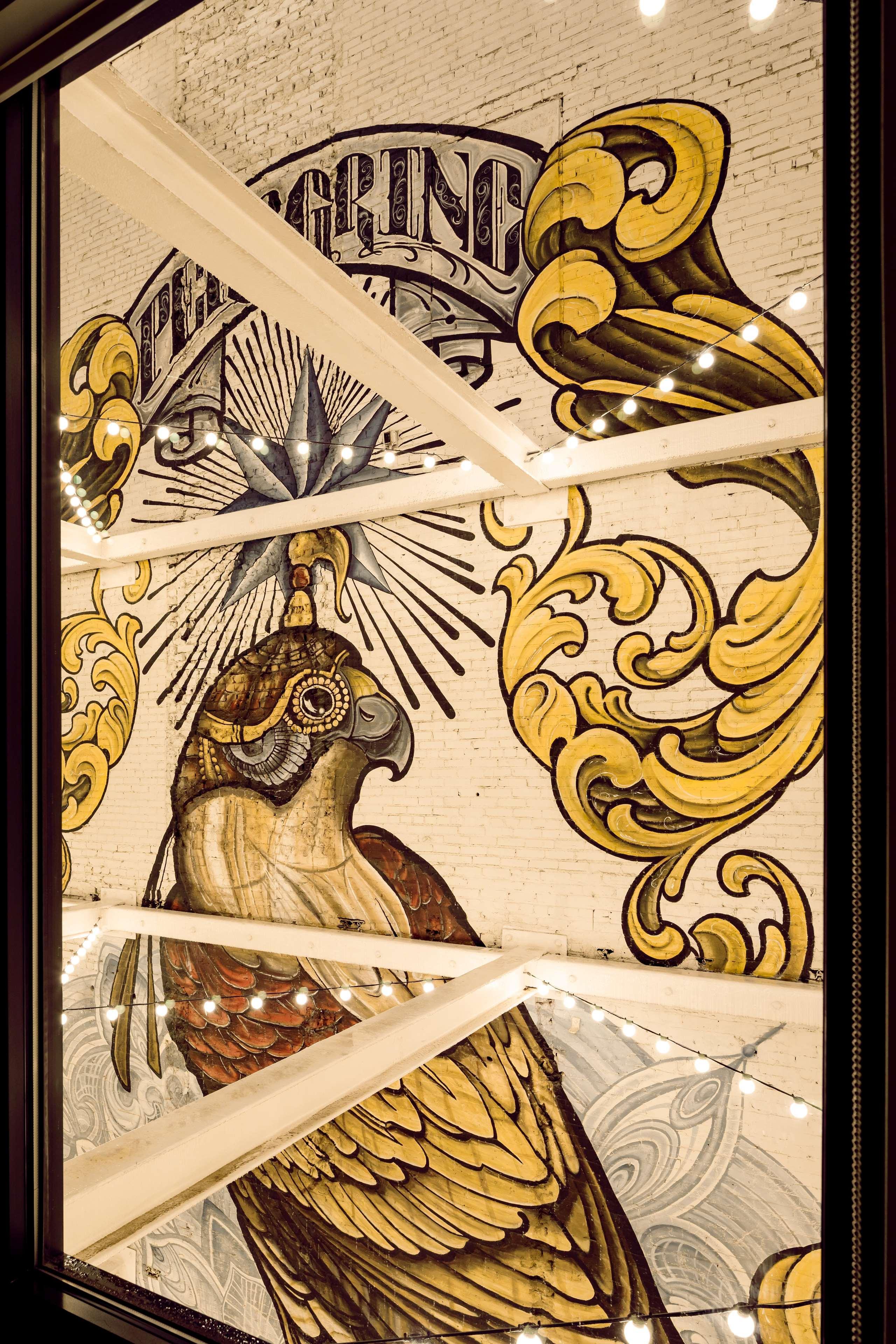 Отель The Peregrine Omaha Downtown Curio Collection By Hilton Экстерьер фото