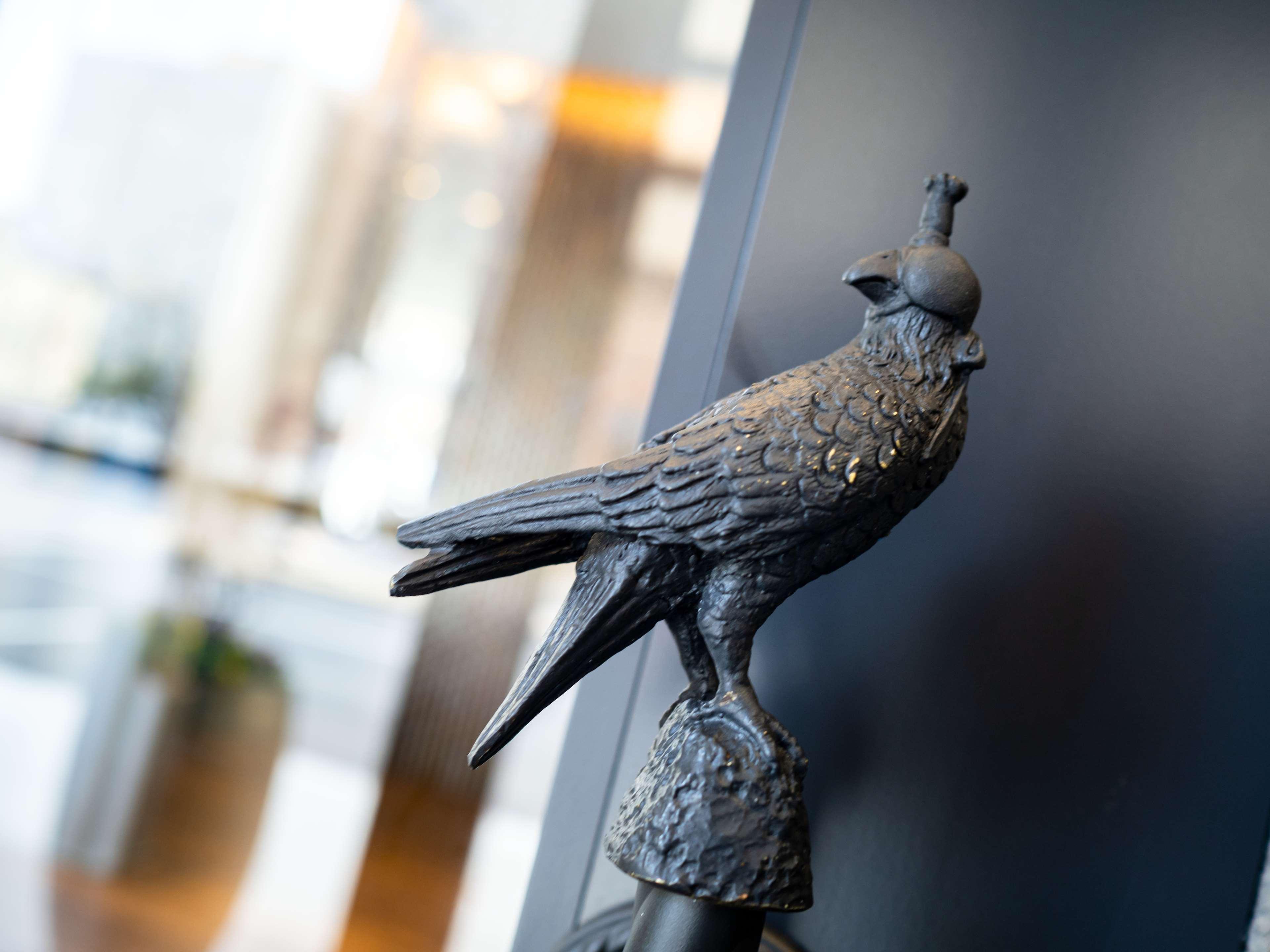 Отель The Peregrine Omaha Downtown Curio Collection By Hilton Экстерьер фото